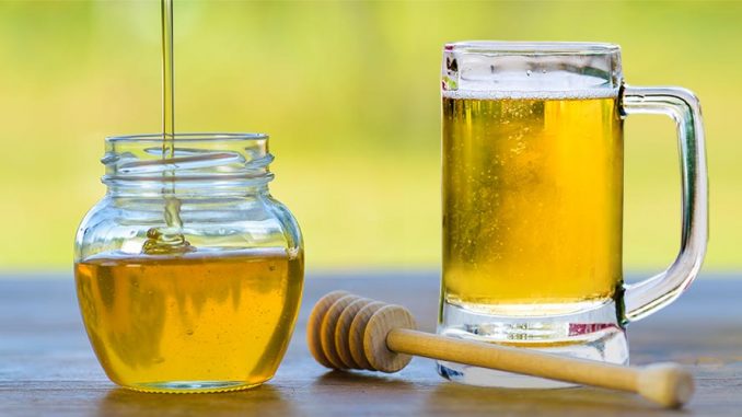 brewing-honey-beer